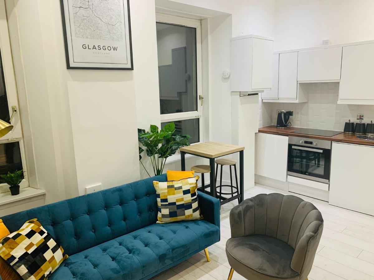 Cheerful 2 Bedroom Homely Apartment, Sleeps 6 Guest Comfy, 3X Double Bed, Parking, Free Wifi, Suitable For Business, Leisure Guest,Glasgow, Glasgow West End, Near City Centre Екстериор снимка