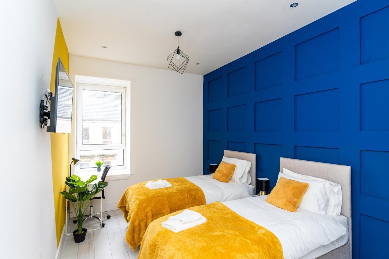 Cheerful 2 Bedroom Homely Apartment, Sleeps 6 Guest Comfy, 3X Double Bed, Parking, Free Wifi, Suitable For Business, Leisure Guest,Glasgow, Glasgow West End, Near City Centre Екстериор снимка
